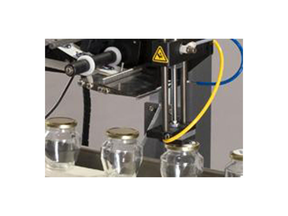 Economical Industrial Label Applicators Automatic Industrial Labeling Equipment ID Technology